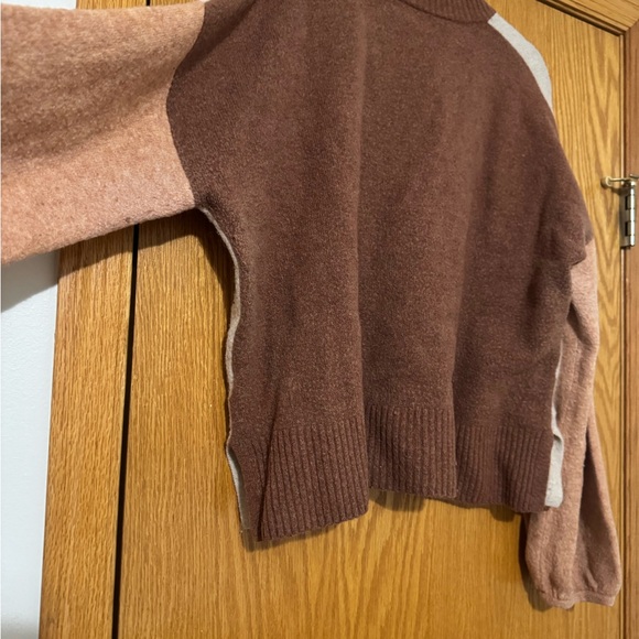 Madewell Colorblock Sweater - Cream and Tan - Picture 6 of 8